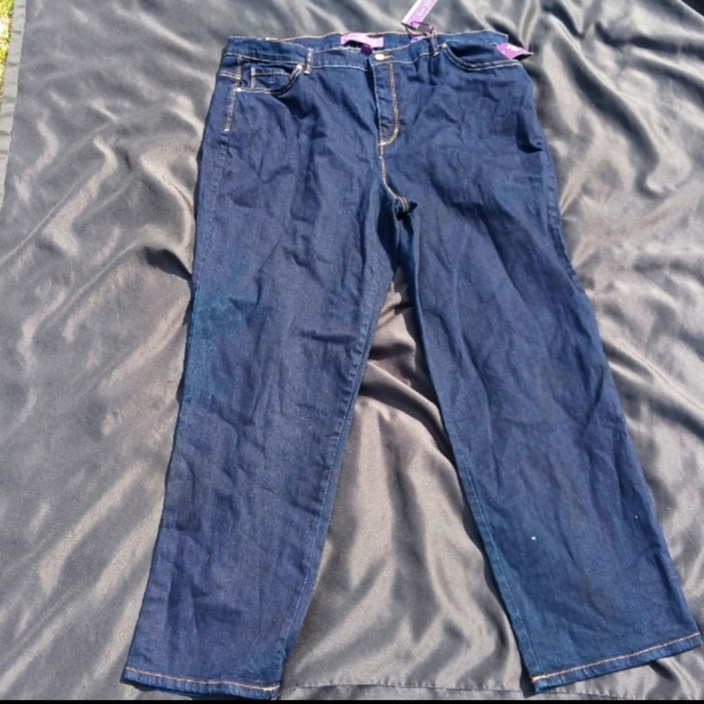 Gloria Vanderbilt "Amanda" Ultra Stretch Jeans